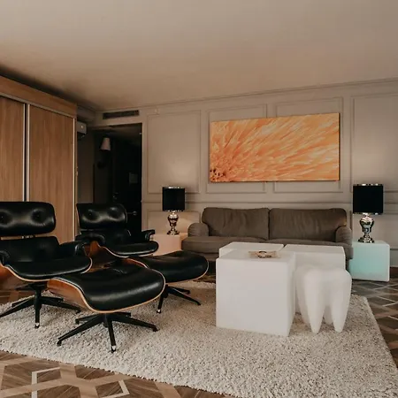 Aquapark Design Bed & Breakfast